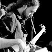 Clases particulares de bajo eléctrico en la sierra Noroeste de Madrid